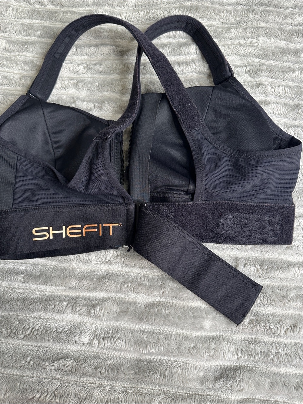 SHEFIT Black Front-Zip High Support Sports Bra - Picture 3 of 4